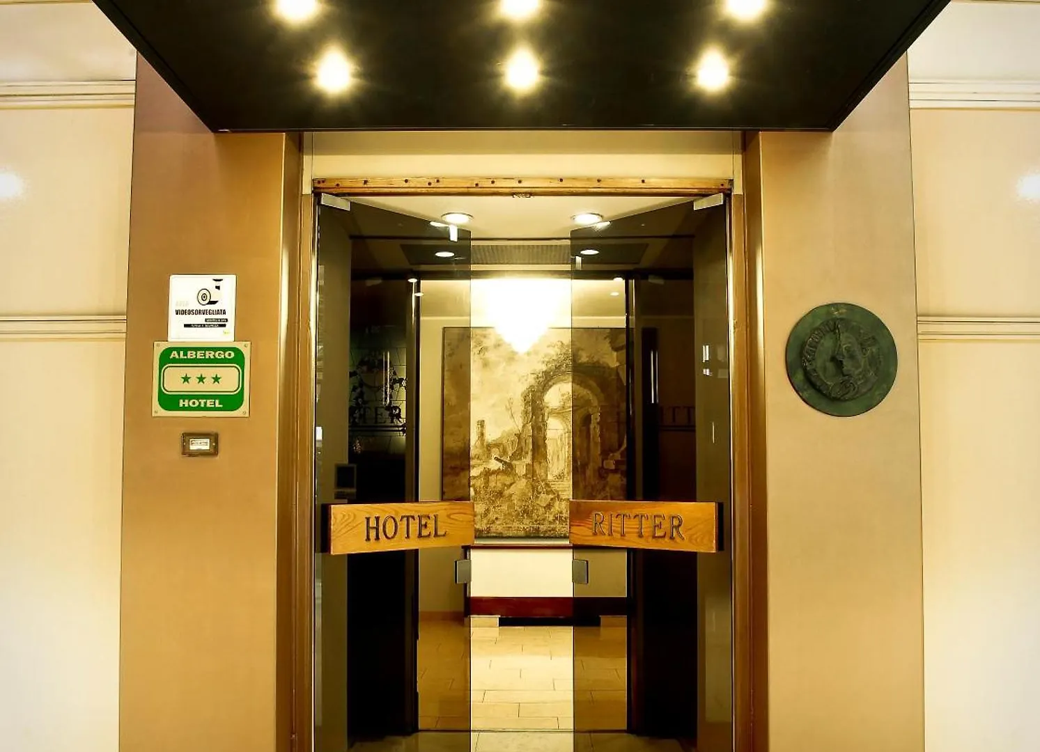 Hotel Ritter Milano 3*,