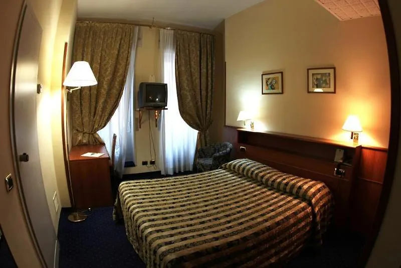 Hotel Garibaldi Palace Milaan